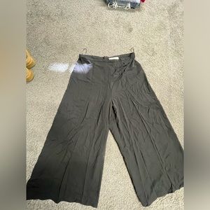 Amanda up Richard wide leg cropped pants